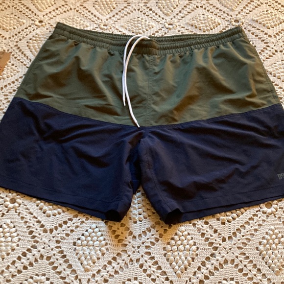 Deluth swim trunks 3x - Picture 1 of 9